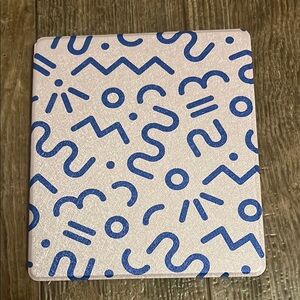 page the shop oasis kindle case